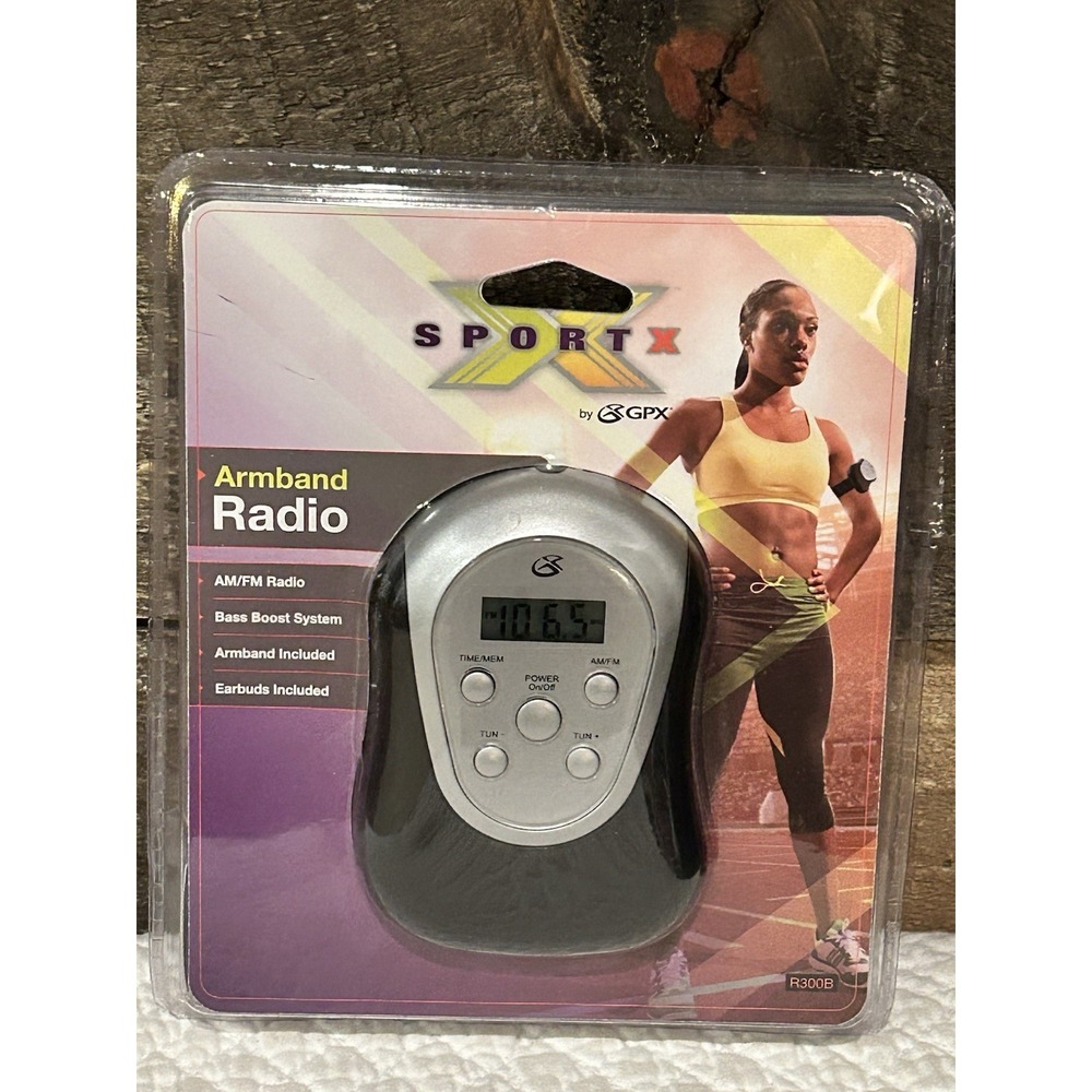 GPX Digital AM FM Radio with Sport Armband and Earbuds New/Sealed Black Silver